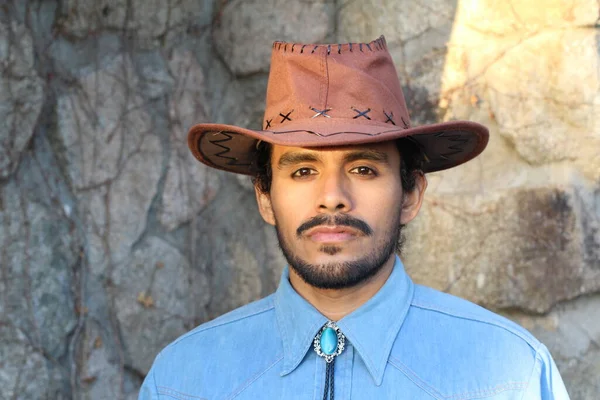 Retrato Cerca Del Joven Guapo Con Bigote Sombrero Vaquero Frente —  Fotos de Stock