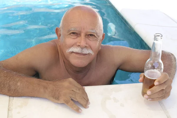 Portrait Mature Man Pool Sunny Summer Day — Stock Photo, Image