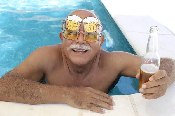 Portrait Mature Man Eyeglasses Shape Beer Mugs Holding Glass Beer — Stock Photo, Image