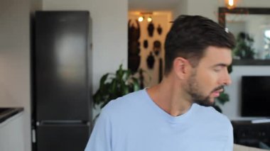 Fare yakalamayı öğreten adam 