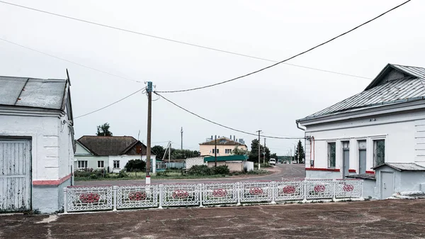 Провінційний ландшафт. Khotynets village, Russia. — стокове фото