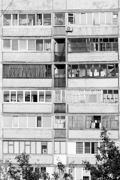 Конец российского многоэтажного здания — стоковое фото