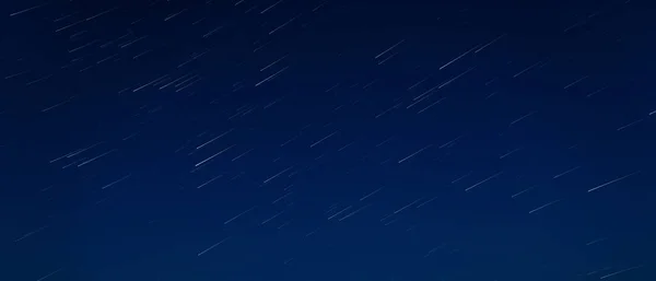 Senderos de estrellas, movimiento de estrellas — Foto de Stock