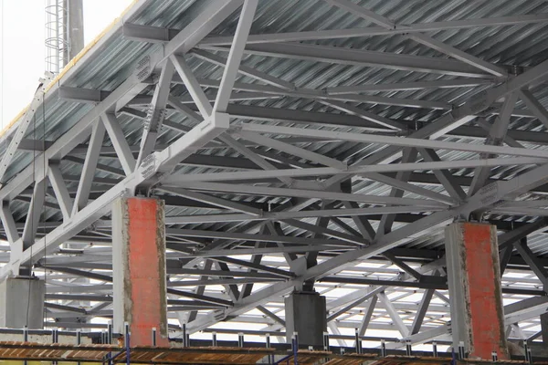 Uma Velha Quinta Metal Aço Estrutura Estrutura Metálica Edifício Industrial — Fotografia de Stock