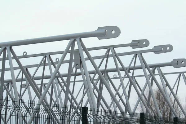 Boom Repuesto Para Construcción Grúa Estructuras Metal Gris Sobre Fondo — Foto de Stock