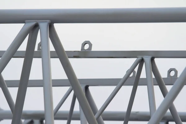 Boom Repuesto Para Construcción Grúa Estructuras Metal Gris Sobre Fondo — Foto de Stock