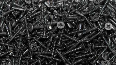 Kendini beceren elementler ve inşaat detayları.