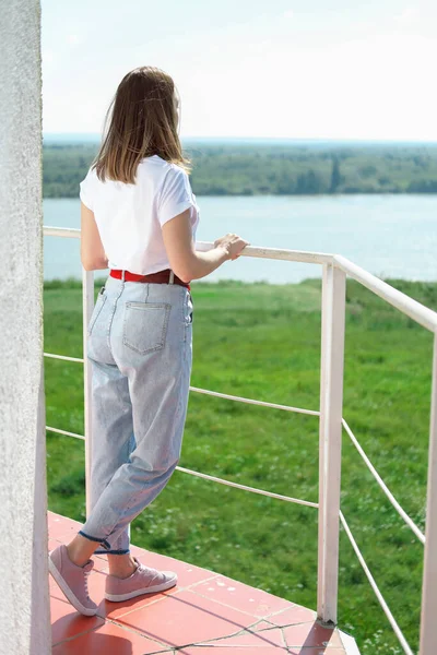 Young Slim Woman Looking Aside River While Standing Terrace House — Stock Photo, Image