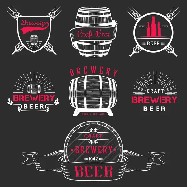Vintage Craft Beer Brewery Logo and Badge — Stock Vector