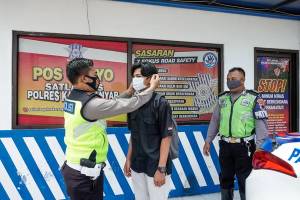 Karanganyar Indonézia November 2020 Indonéz Közlekedési Rendőrség Fegyelmi Műveleteket Végez — Stock Fotó
