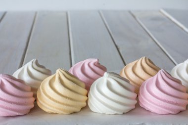 Pastel Meringues açık yatay