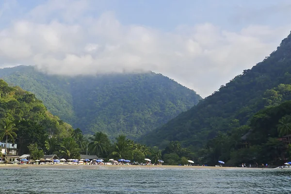 Hamlet de praia junto ao Oceano Pacífico — Fotografia de Stock