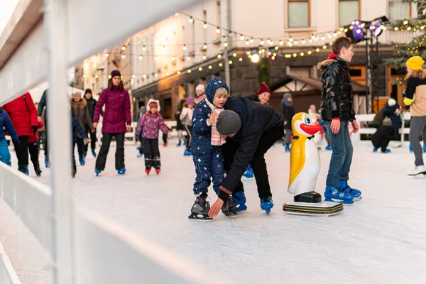 Kiew Kiew Ukraine Dezember 2020 Viele Glückliche Menschen Und Kinder — Stockfoto