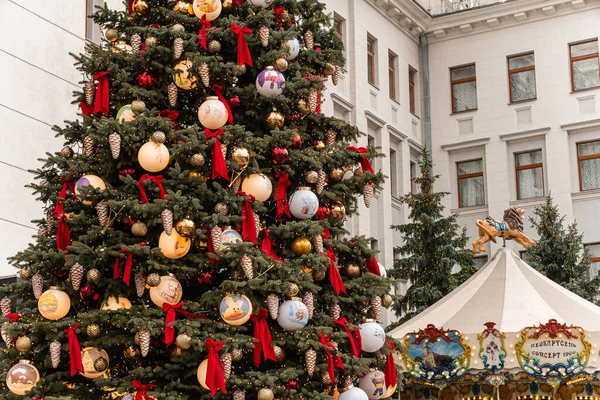 Kijów Kijów Ukraina Stycznia 2020 Ozdobiona Choinka Świąteczna Symbol Nowego — Zdjęcie stockowe