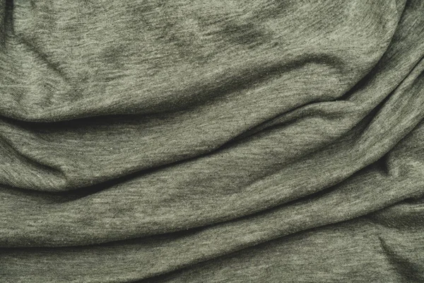 グレーのコットン生地にプリーツ 砕いた灰色の布 — ストック写真