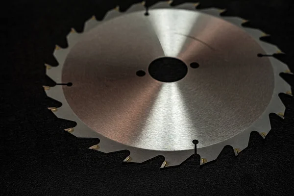 Circular saw blade, for sawing wood, with sharp sharpened teeth.