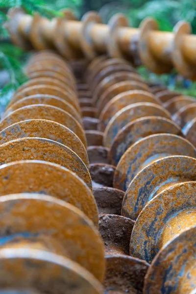 Jeolojik Kuyuları Delmek Için Yedekler Seçici Odak Metal Destekleyiciler — Stok fotoğraf