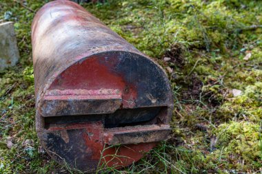 Kuyunun dibini topraktan temizlemek için sondaj aleti. Toprak Test Aracı.