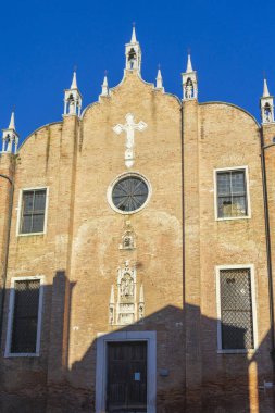 Saint Apollinaris Venedik, İtalya 'ya adanmış Sant Aponal Kilisesi Chiesa di SantAponal.