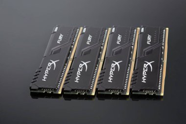 Moskova, Rusya - 25 Aralık 2020: Rastgele erişim belleği RAM HyperX Fury DDR4.