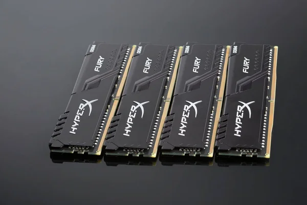 Moskova, Rusya - 25 Aralık 2020: Rastgele erişim belleği RAM HyperX Fury DDR4.