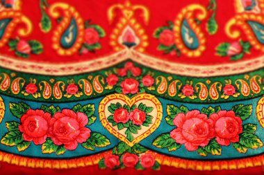 Klasik kırmızı vintage Slav halk desen, tilt shift etkisi