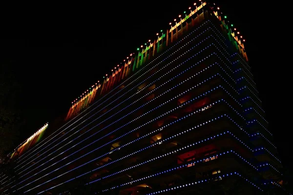 Sochi Rusko Říjen 2020 Noční Osvětlení Fasády Hotelové Budovy Centru — Stock fotografie