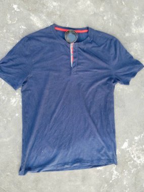 Mavi tişört modeli ücretsiz, beyaz tişört modeli ücretsiz indirme, mavi tişört modeli, modelsiz tişört modeli, mavi t-shirt şablonu önden ve arkadan, kadın tişörtü modeli ücretsiz indirme, mavi t-shirt şablonu roblox, mavi t-shirt şablonu png,