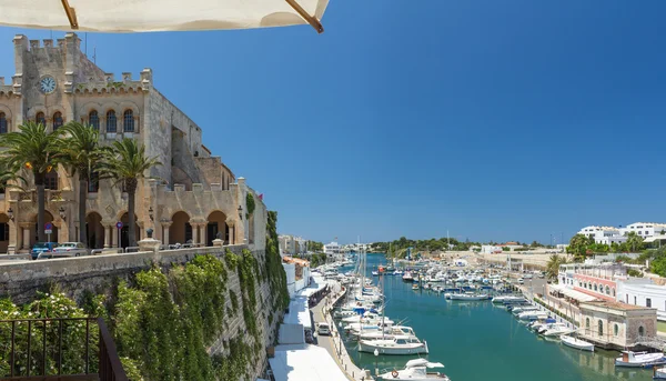 Belediye Binası ve Ciutadella bağlantı noktası, Menorca