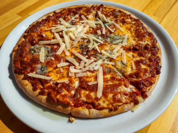 Four Cheese Pizza Tomato Sauce Mozzarella Gorgonzola Parmigiano Reggiano Goat — Stock Photo, Image
