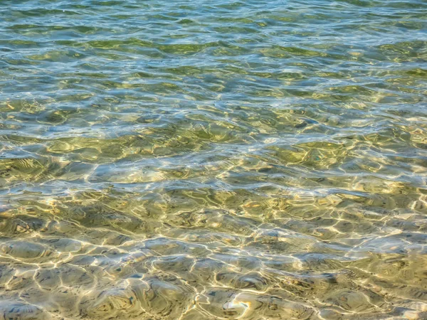 Texture Crystal Clear Light Blue Transparent Water Fine White Sand — Stock Photo, Image