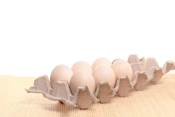 yumurta hücrelerinde tablo altı adet