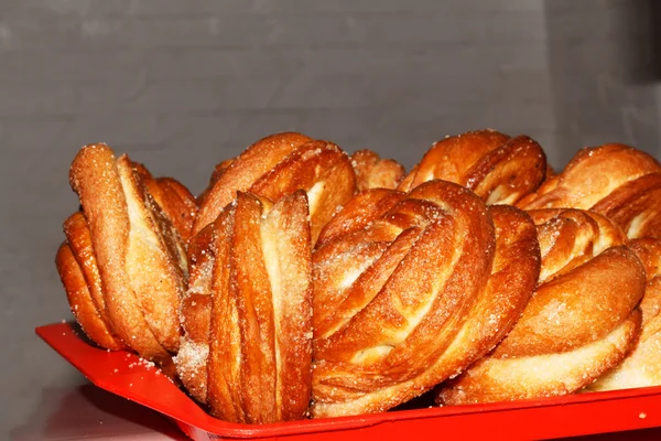 pencere portre şeker serpilir buns