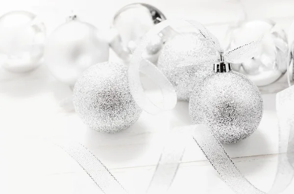 White and gray Christmas ball — Stock Photo, Image