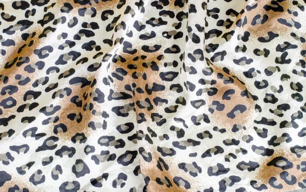 Crumpled leopard texture background — Stock Photo, Image