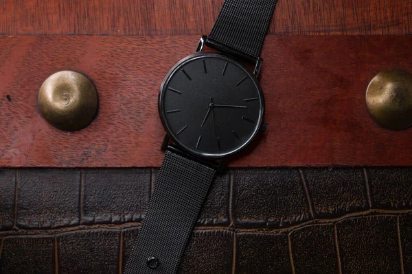 Detalle Reloj Completamente Negro Moderno — Foto de Stock