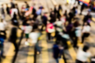 Hareketli arka plan kalabalık şehirde yaşayanların bulanık