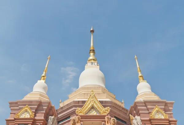 Drie boeddhistische stijl pagode — Stockfoto