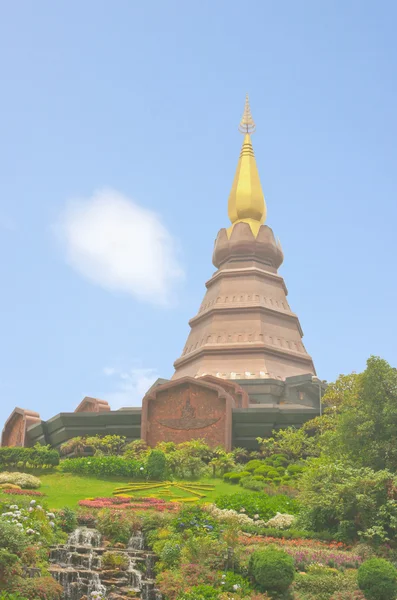 Bella Pagoda Reale nel nord della Thailandia — Foto Stock