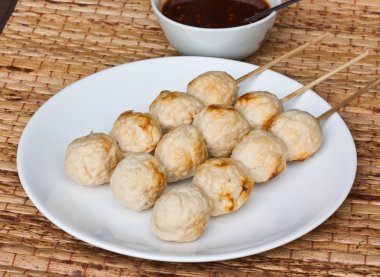 Kavrulmuş domuz topu