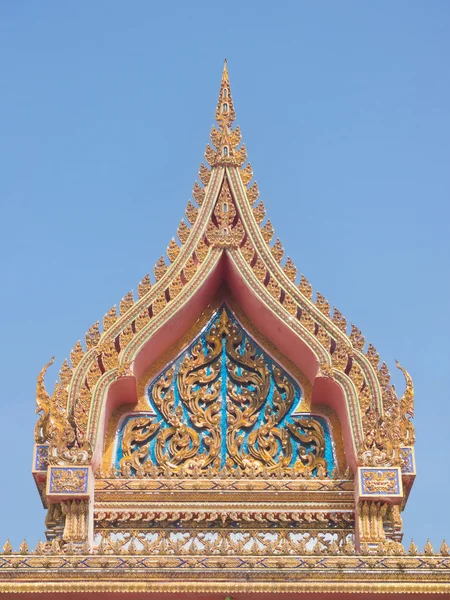 Thais Boeddhistische tempel poort gable — Stockfoto