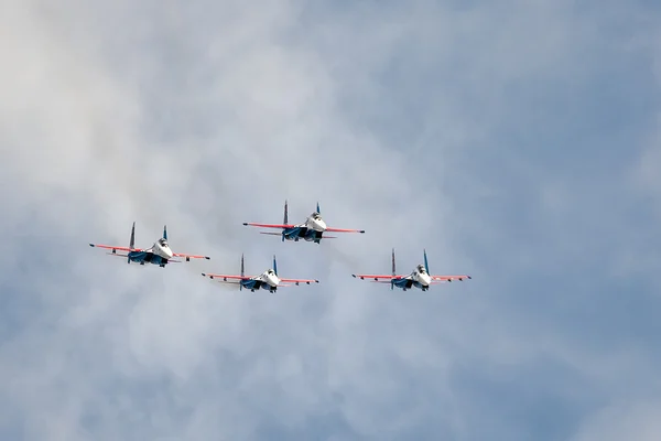 Russian aerobatic team "Russian Knights" performs at airshow 21 March 2015, Rostov-on-Don — Stock Photo, Image