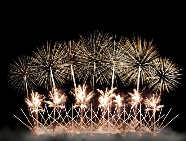 Beautiful fireworks in the night sky — Stock Photo, Image