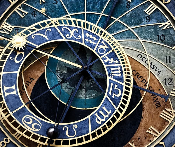 Het astronomische uurwerk van Praag (Praag orloj), Tsjechië — Stockfoto