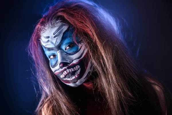 Fantasy hallowen makijaż. Bliska strzał sztuka twarz bajki — Zdjęcie stockowe