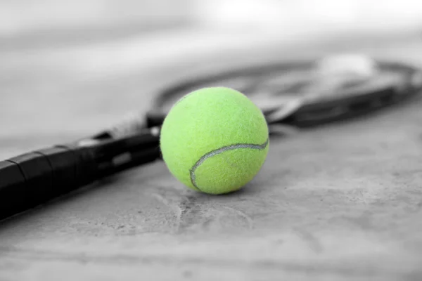 Tennisracket bal — Stockfoto