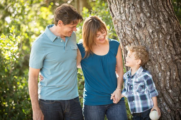 Happy young family — Stock Photo, Image