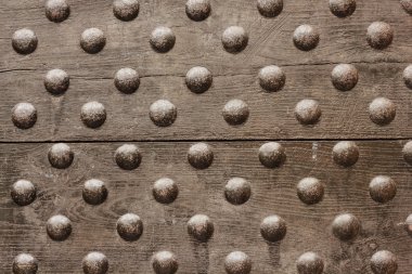 belirli bir kale kapı