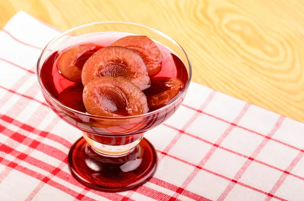 Plum compote — Stock Photo, Image