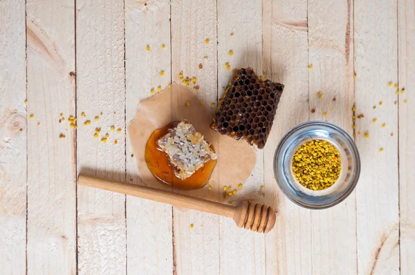 taze bal ve arı polen